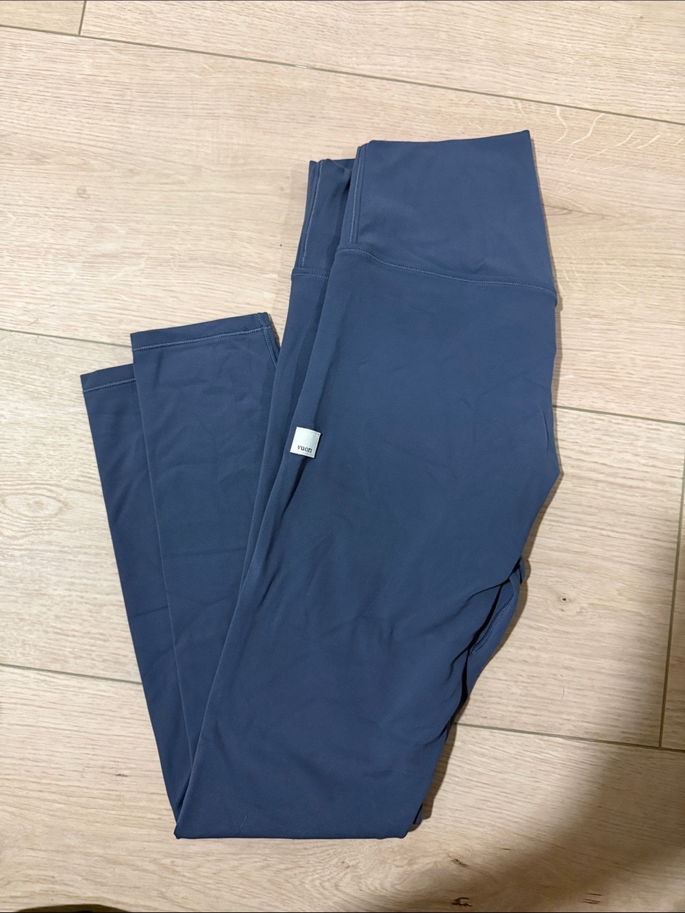 Vuori AllTheForm™ Leggings | Azure (Medium) - Picture 2 of 5